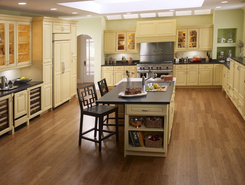 Напольные покрытия для кухни и коридора: как выбрать, виды, какое лучше, современные покрытия, видео-инструкция, фото