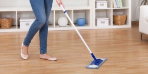 Clean-laminate-flooring