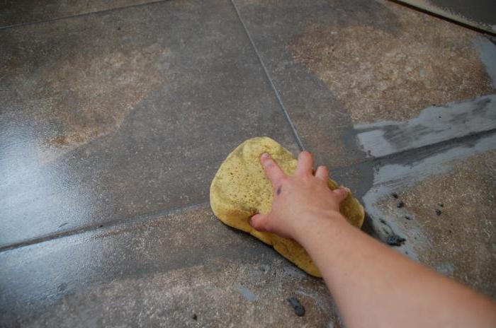 Как затереть плитку на полу
