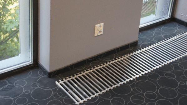 Различный дизайн решетки радиатора встроенного в пол