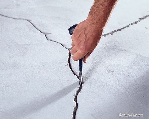 Ремонт стяжки пола: как усилить бетонную стяжку, как делать ремонт своими руками и заделывать трещины плиточным клеем