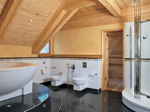 какой сделать ремонт ванной в деревянном доме